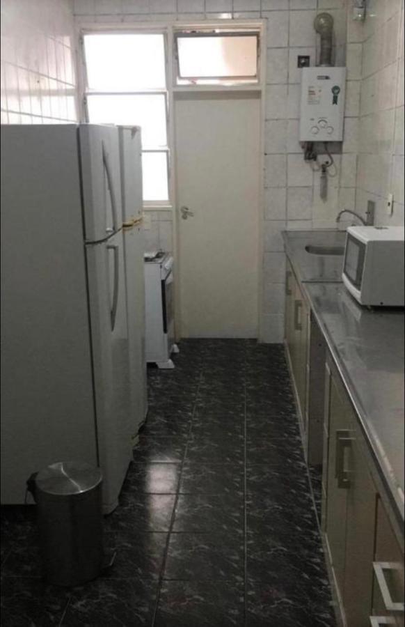 De Solteiro Em Casa Privada Privatunterkunft